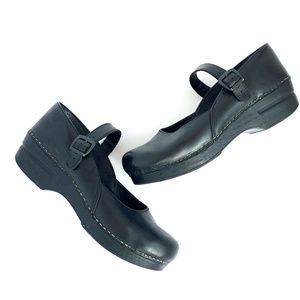 Dansko Mary Jane Black Clogs size 39